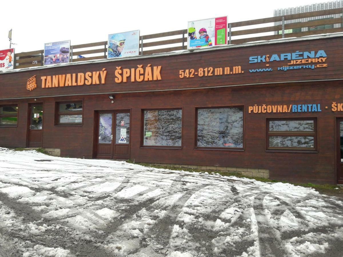 Penzion Jizerka Jablonec nad Nisou Eksteriør bilde